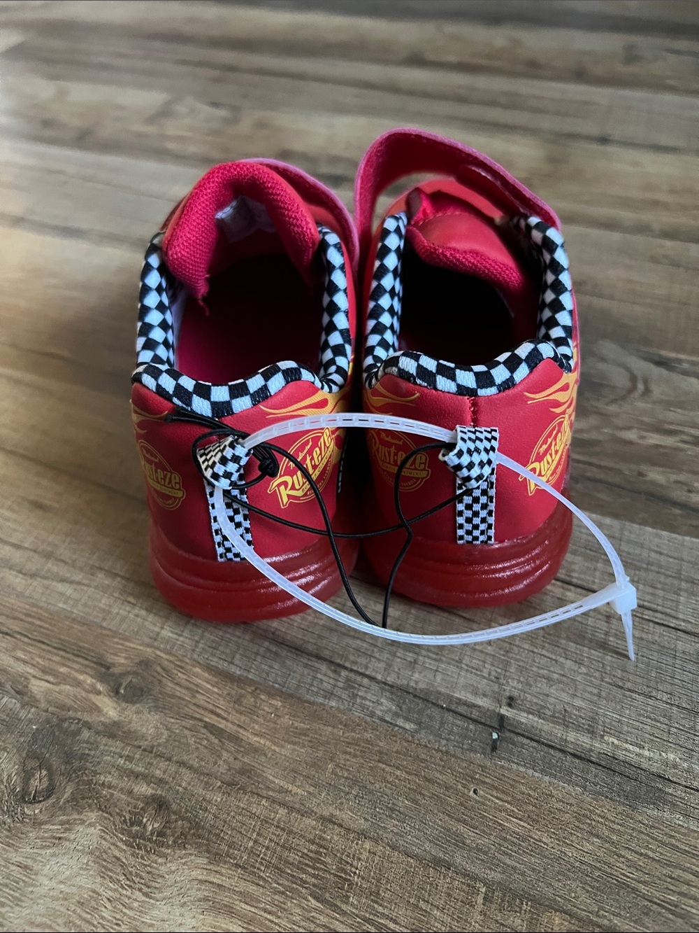 New Disney Cars lighting McQueen red toddler kids shoes lights up size 11 - Picture 3 of 7